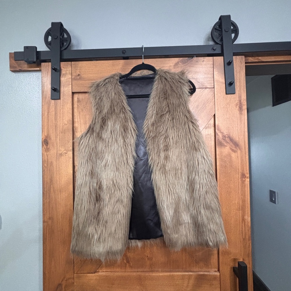Chicwish Faux Fur Vest in Brown and Black